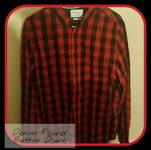 Denim Flower Button Down Shirt... Like New 🌟✨✨🎊